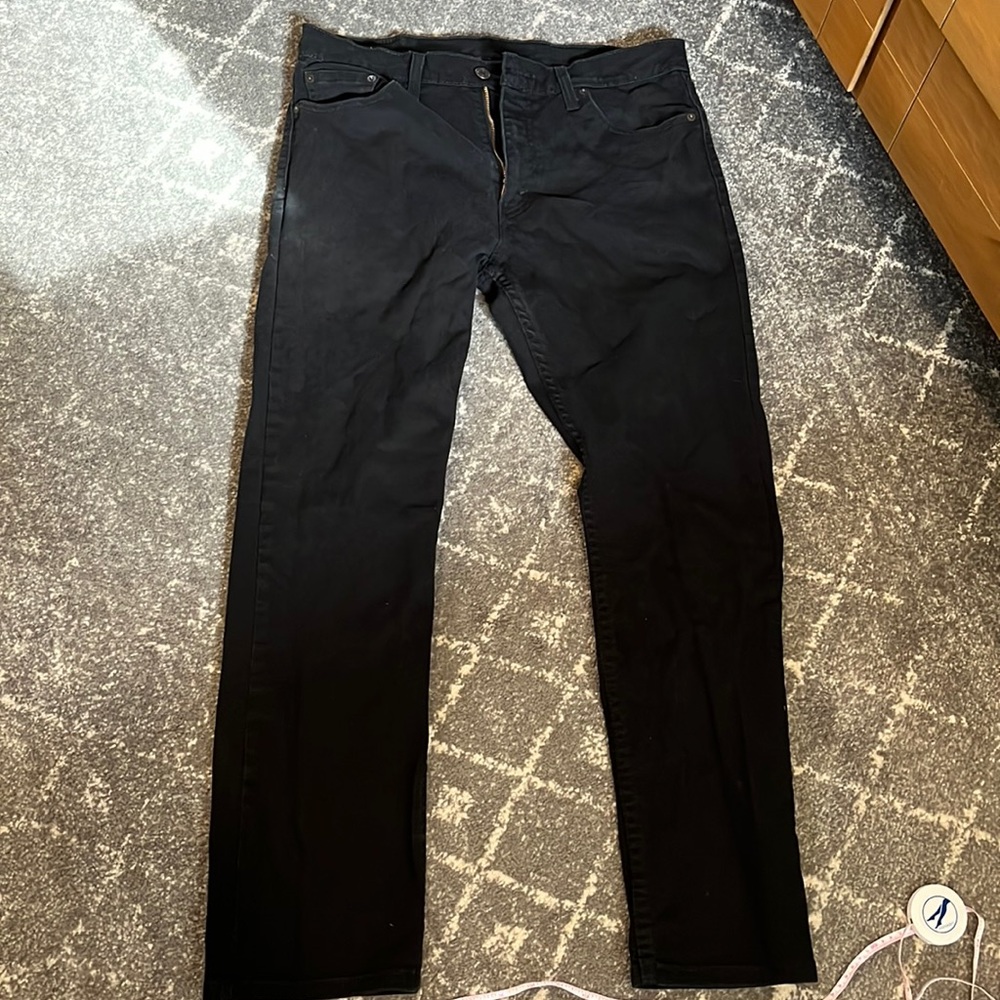 Levi’s 513 33x30 black jeans like new